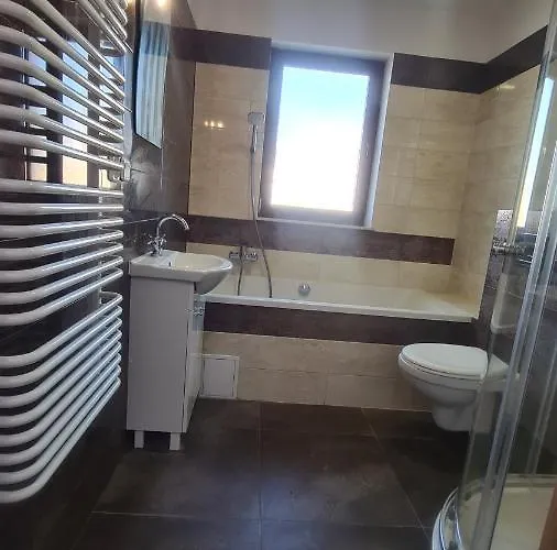 아파트 Dom Pod Wroclawiem16 Domasław