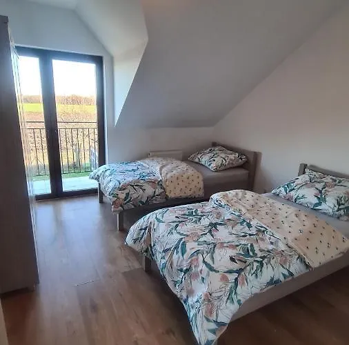 Dom Pod Wroclawiem16 아파트 *